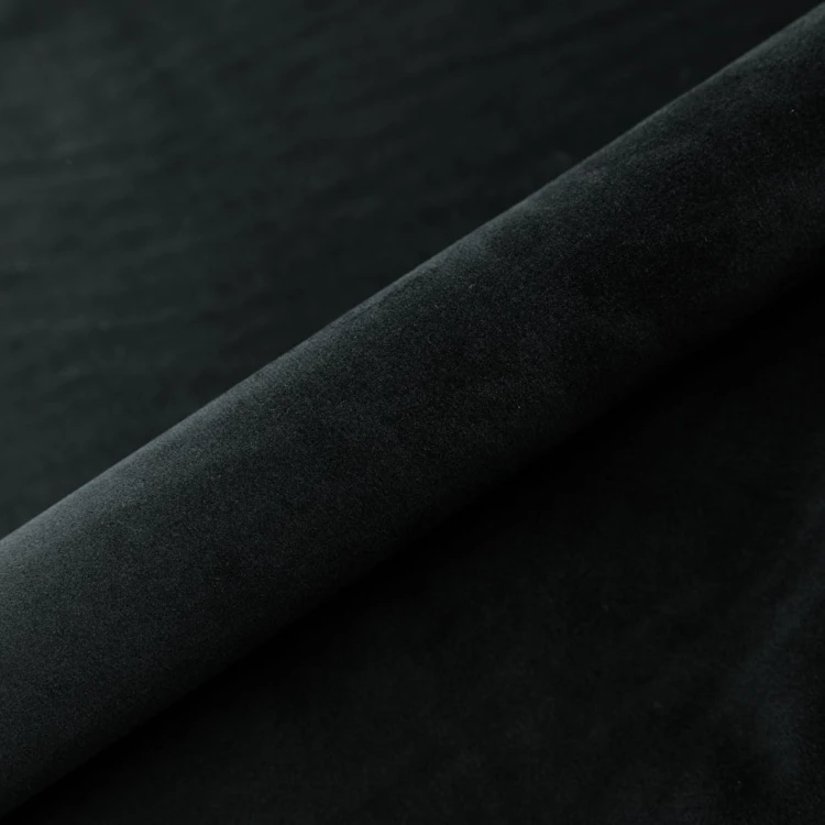 MAGIC VELVET 2219.jpg